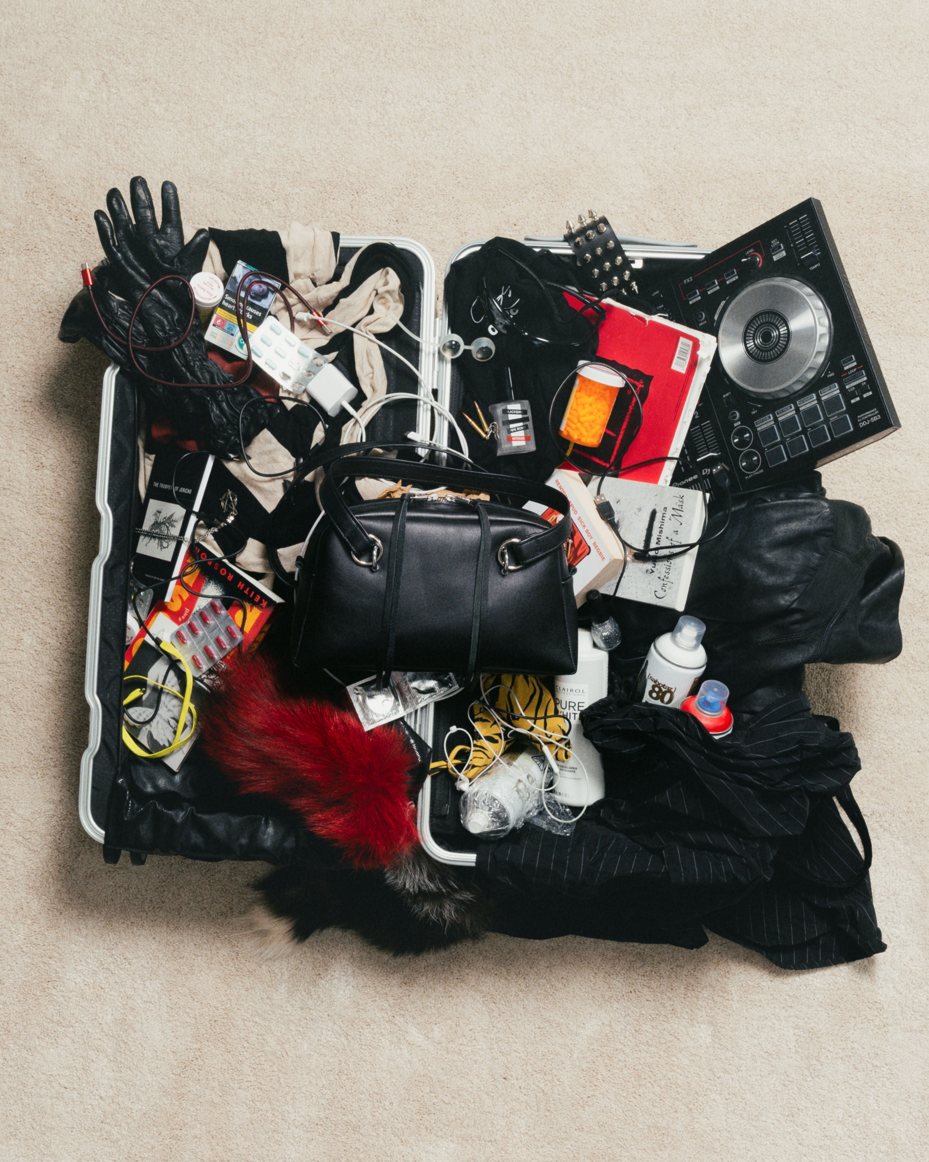 Packing Personality: A European Summer Shoot